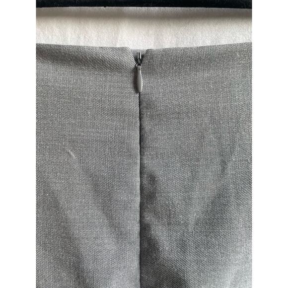 New York and Company - Grey Pencil Skirt - Size 18 - Picture 5 of 6